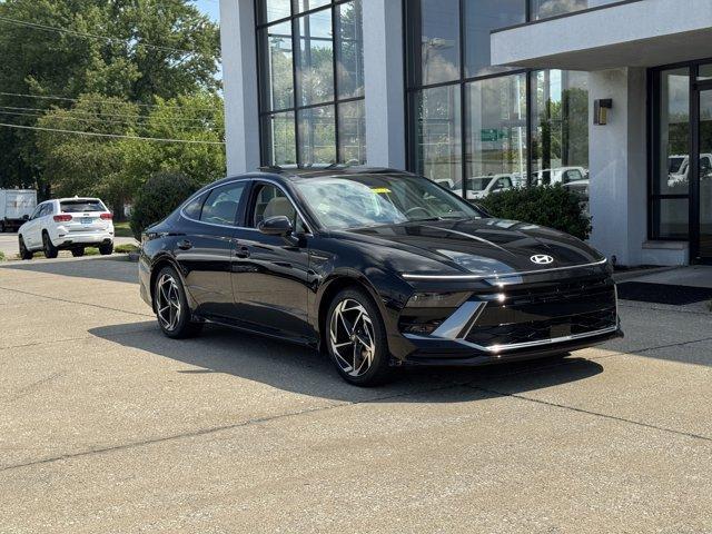 new 2025 Hyundai Sonata car, priced at $27,114