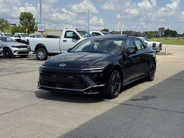 new 2025 Hyundai Sonata car, priced at $27,114