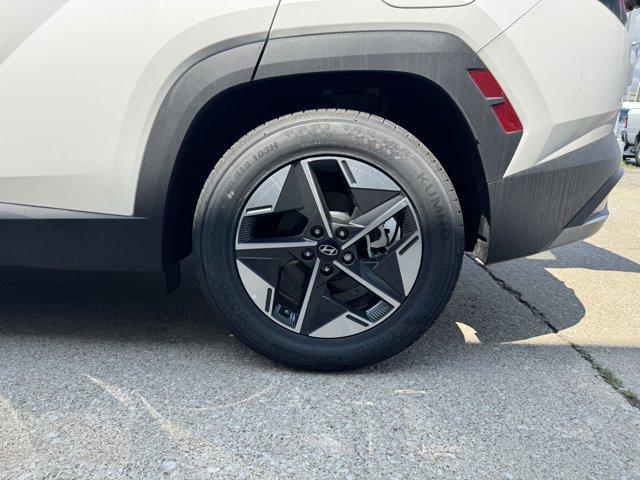 new 2025 Hyundai Tucson car, priced at $32,301