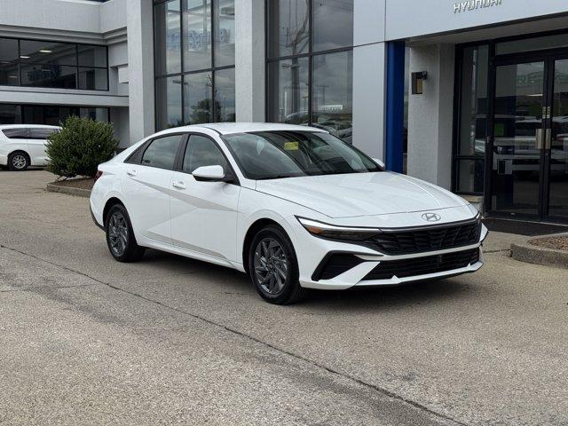 new 2025 Hyundai ELANTRA HEV car, priced at $25,430