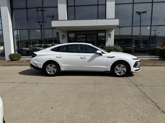 new 2026 Hyundai Sonata car, priced at $27,747