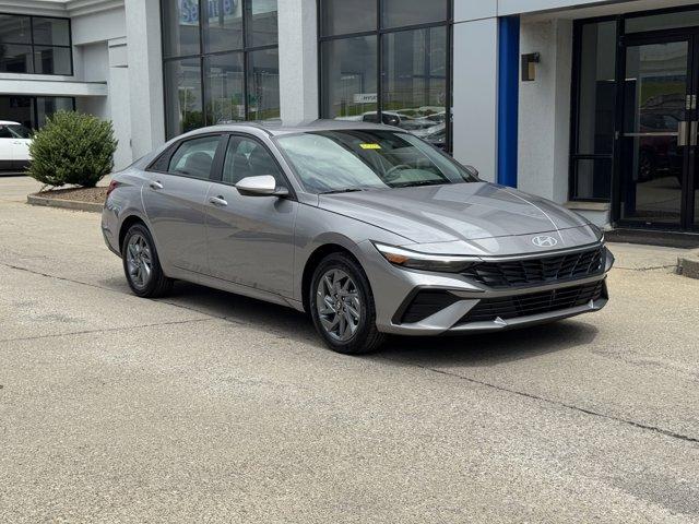 new 2025 Hyundai ELANTRA HEV car, priced at $24,879