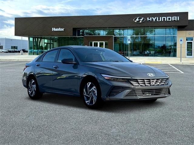 new 2025 Hyundai ELANTRA HEV car, priced at $27,505