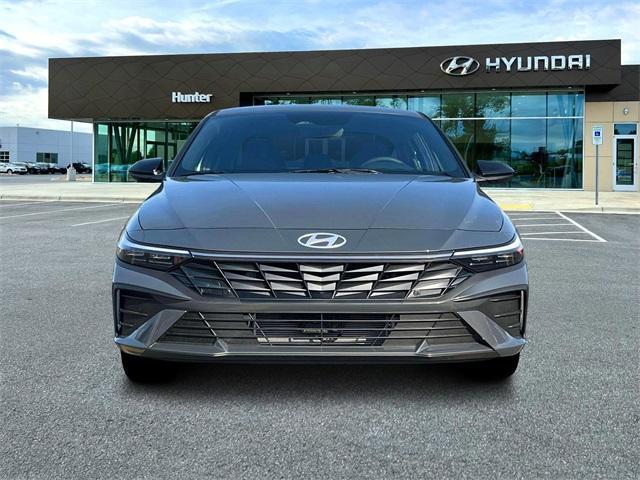 new 2025 Hyundai ELANTRA HEV car, priced at $27,505