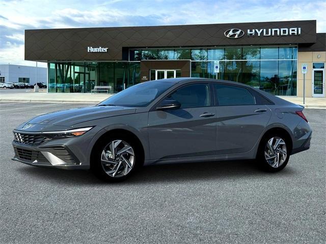 new 2025 Hyundai ELANTRA HEV car, priced at $27,505