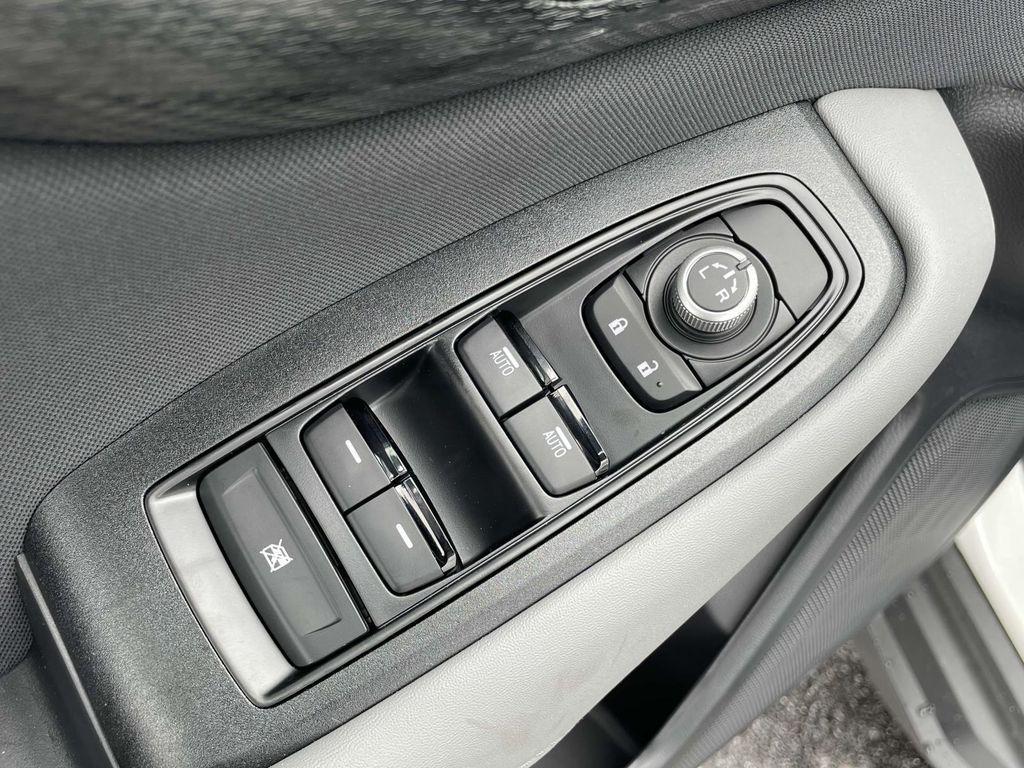 new 2025 Subaru Outback car