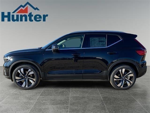 new 2025 Volvo XC40 car, priced at $49,790