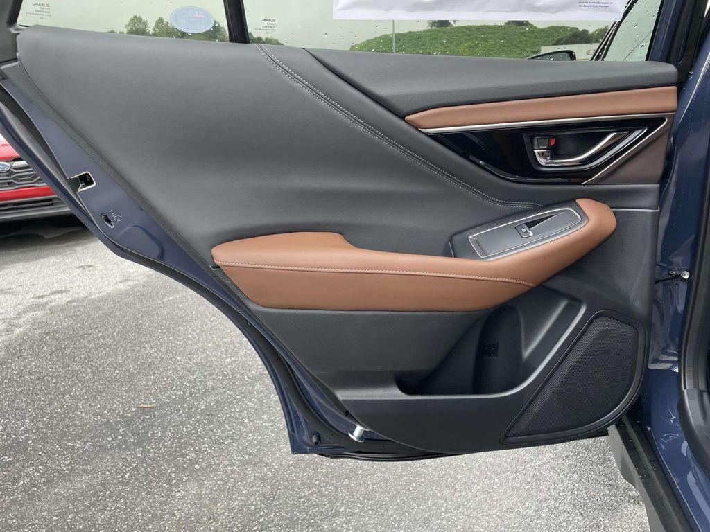 new 2025 Subaru Outback car