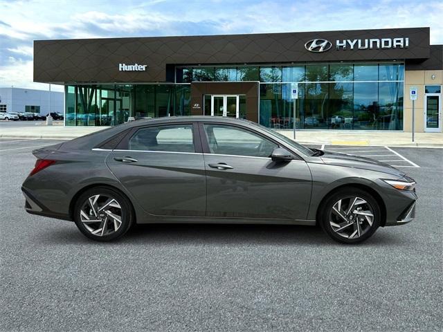 new 2025 Hyundai ELANTRA HEV car, priced at $30,315
