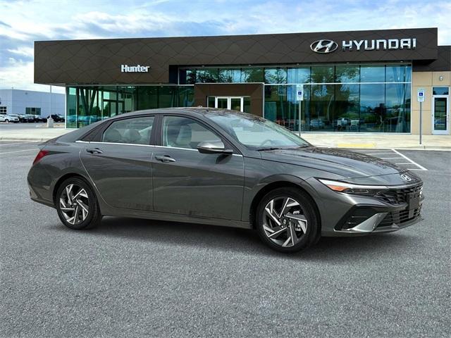 new 2025 Hyundai ELANTRA HEV car, priced at $30,315