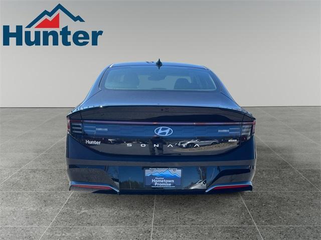new 2024 Hyundai Sonata Hybrid car, priced at $32,480