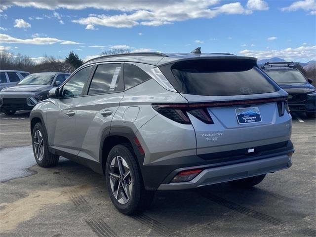 new 2025 Hyundai Tucson car, priced at $35,132