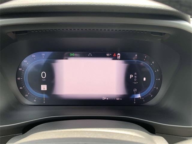 new 2025 Volvo XC40 car, priced at $46,335