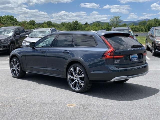 new 2025 Volvo V90 Cross Country car, priced at $68,965