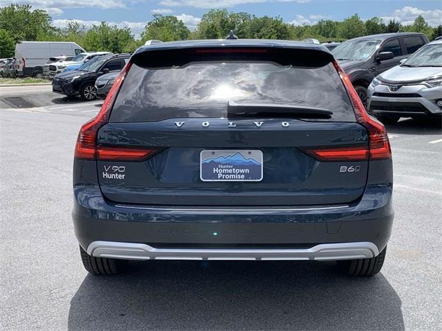 new 2025 Volvo V90 Cross Country car, priced at $68,965