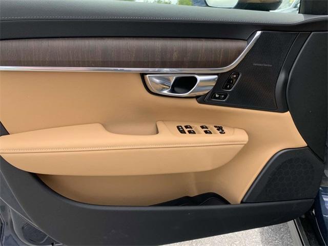 new 2025 Volvo V90 Cross Country car, priced at $68,965