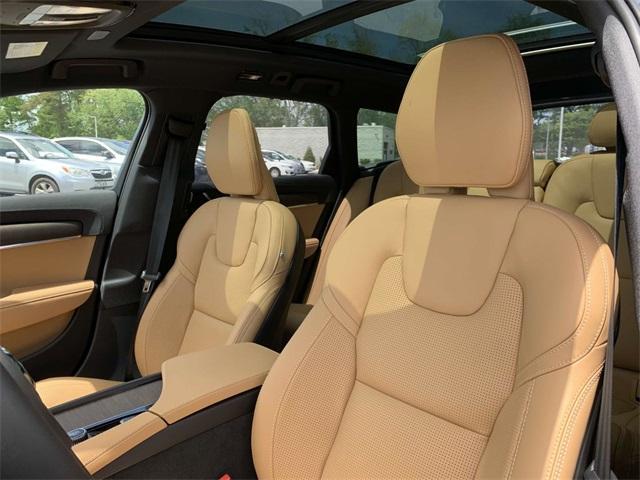new 2025 Volvo V90 Cross Country car, priced at $68,965