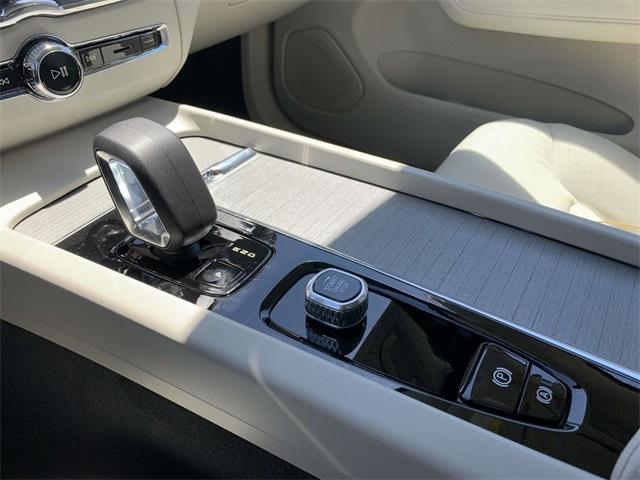 new 2025 Volvo XC60 Plug-In Hybrid car, priced at $66,260