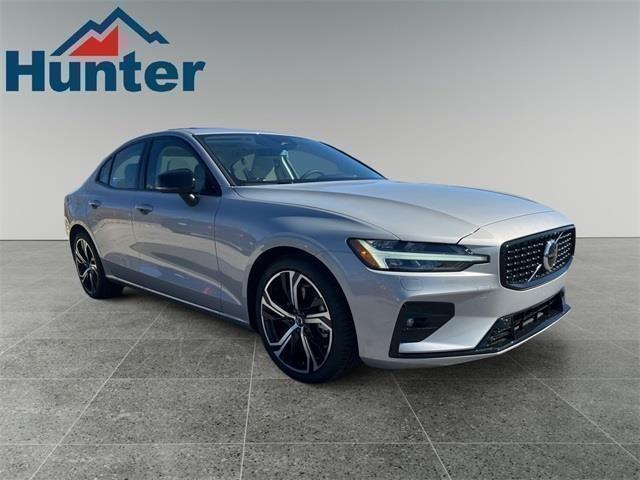 new 2024 Volvo S60 car, priced at $40,825