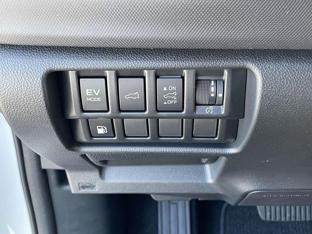 new 2025 Subaru Forester Hybrid car