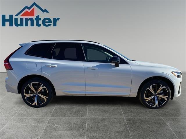 new 2025 Volvo XC60 Plug-In Hybrid car, priced at $72,275