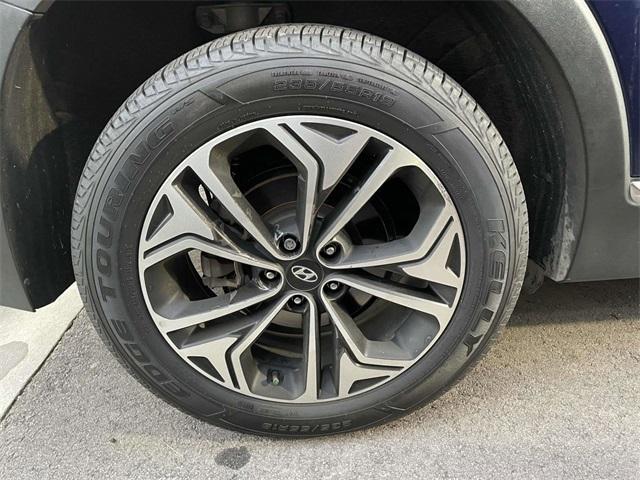 used 2020 Hyundai Santa Fe car, priced at $20,171