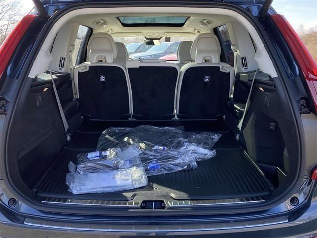 new 2025 Volvo XC90 car, priced at $64,799