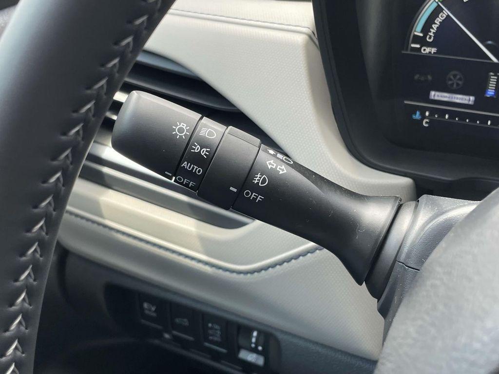 new 2025 Subaru Forester Hybrid car