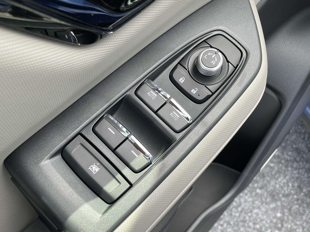 new 2025 Subaru Forester Hybrid car