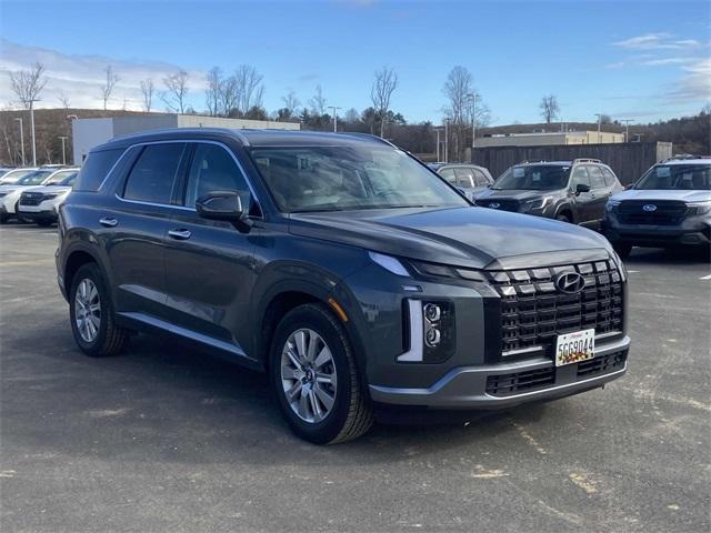 used 2024 Hyundai Palisade car, priced at $36,062