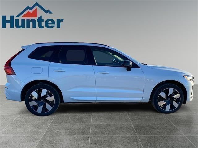 new 2025 Volvo XC60 Plug-In Hybrid car, priced at $65,035