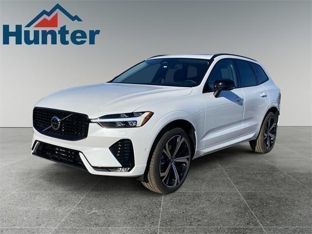 new 2025 Volvo XC60 car, priced at $59,135