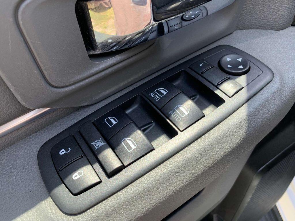 used 2019 Ram 1500 Classic car, priced at $26,982