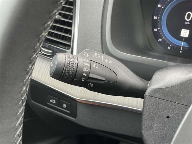 used 2023 Volvo XC90 Recharge Plug-In Hybrid car, priced at $37,691