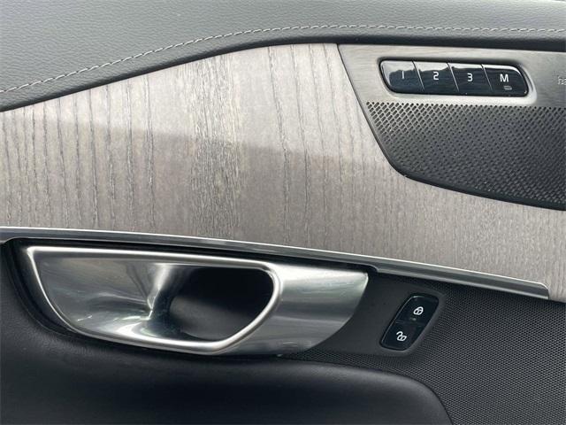 used 2023 Volvo XC90 Recharge Plug-In Hybrid car, priced at $37,691