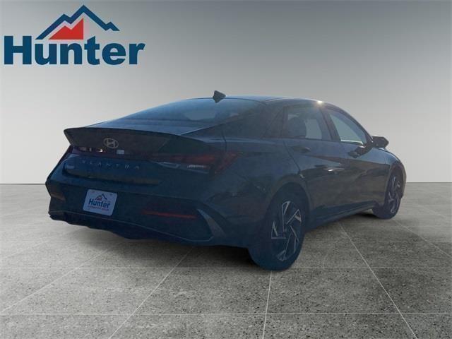 new 2025 Hyundai Elantra car, priced at $23,643