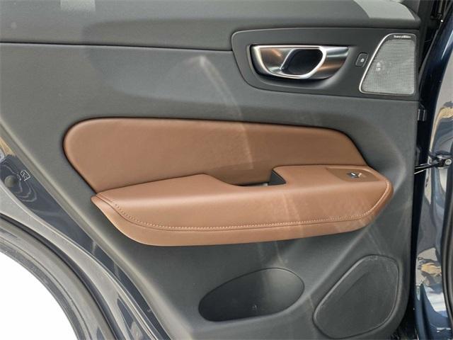 new 2025 Volvo XC60 car, priced at $63,660