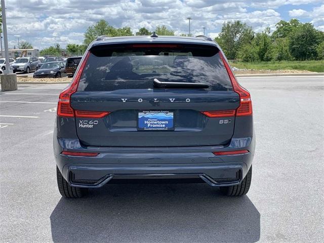 new 2025 Volvo XC60 car, priced at $63,660