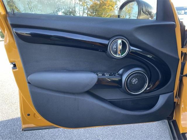 used 2016 MINI Hardtop car, priced at $13,643