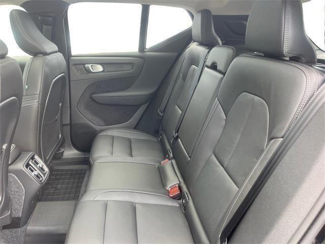 new 2025 Volvo XC40 car, priced at $45,015