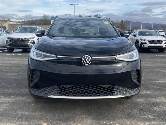 used 2022 Volkswagen ID.4 car, priced at $25,622