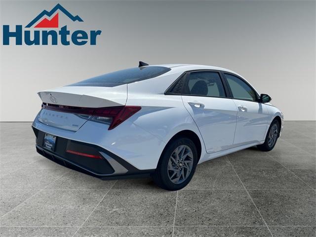 new 2024 Hyundai Elantra HEV car, priced at $25,965