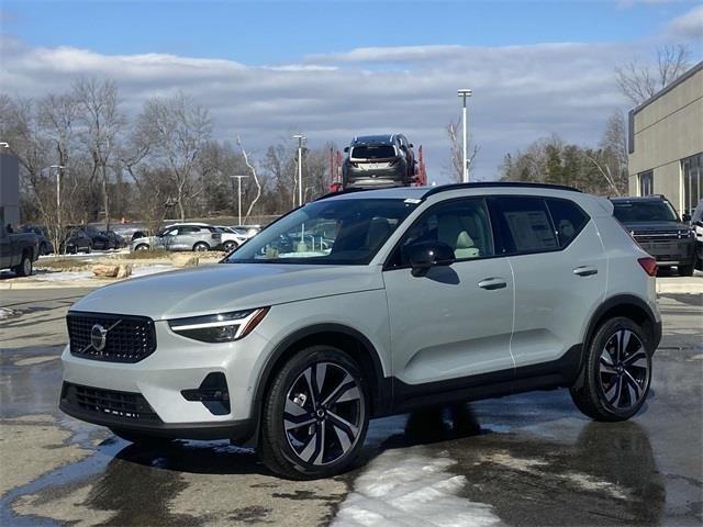 new 2025 Volvo XC40 car, priced at $50,550