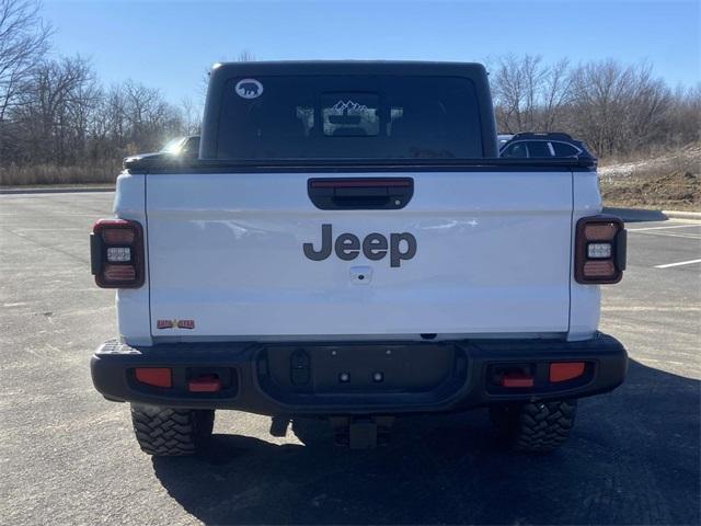 used 2022 Jeep Gladiator car, priced at $39,317