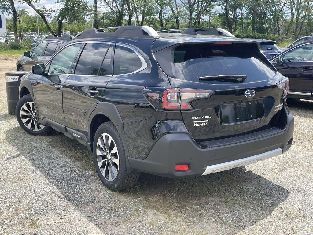 used 2025 Subaru Outback car, priced at $35,032