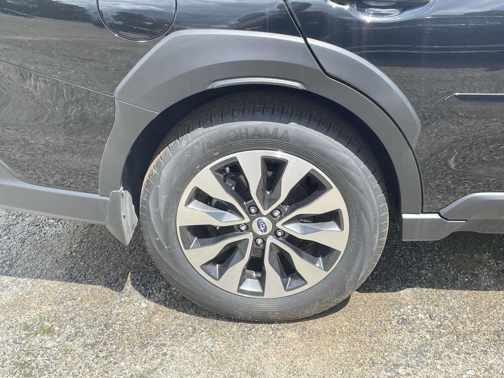 used 2025 Subaru Outback car, priced at $35,032