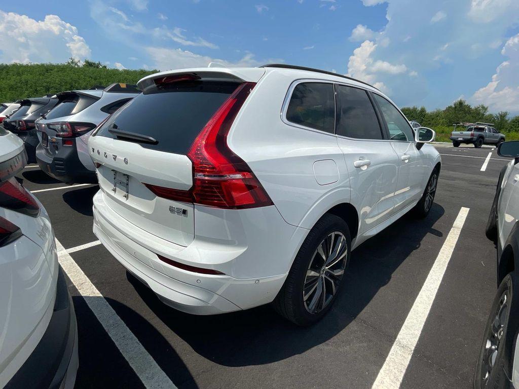 used 2022 Volvo XC60 car, priced at $36,500