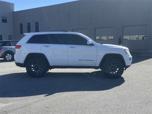 used 2018 Jeep Grand Cherokee car, priced at $15,073