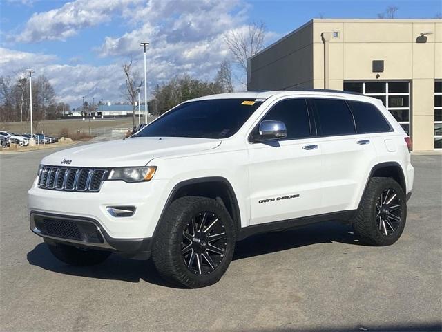 used 2018 Jeep Grand Cherokee car, priced at $15,073