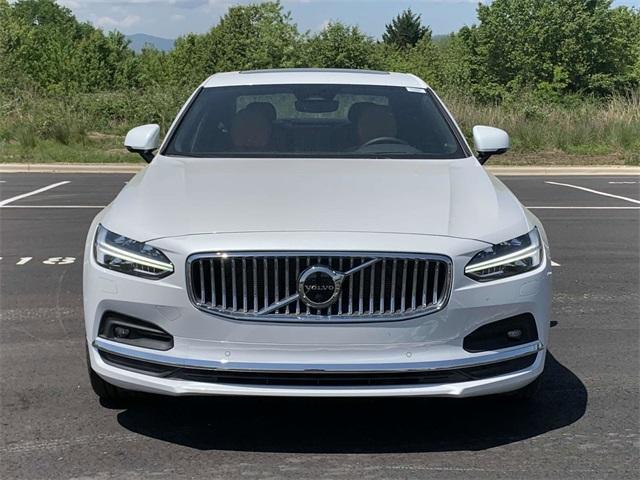 new 2025 Volvo S90 car, priced at $65,095